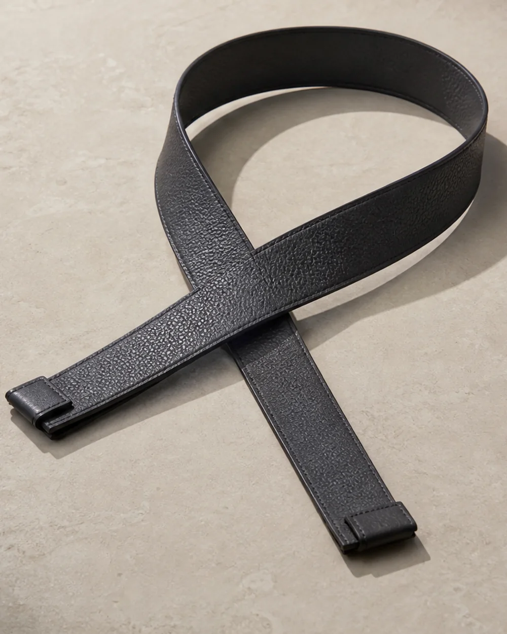 Ribbon Crossed Strap in charcoal, side view