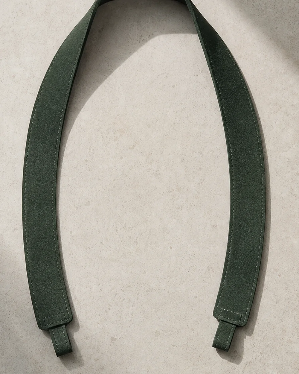 Span Folded Strap in deep forest, back view