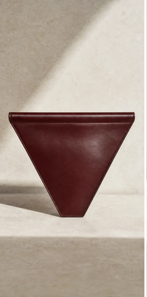 ELVANTTO form study: Triangle clutch Foldnote