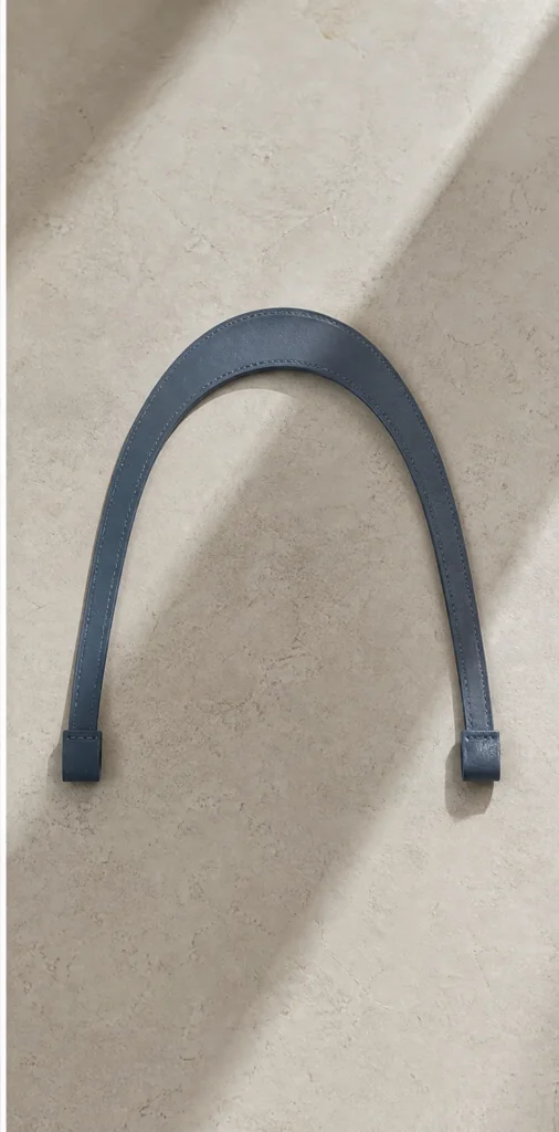 ELVANTTO form study: Interchangeable strap Bridge, view 3